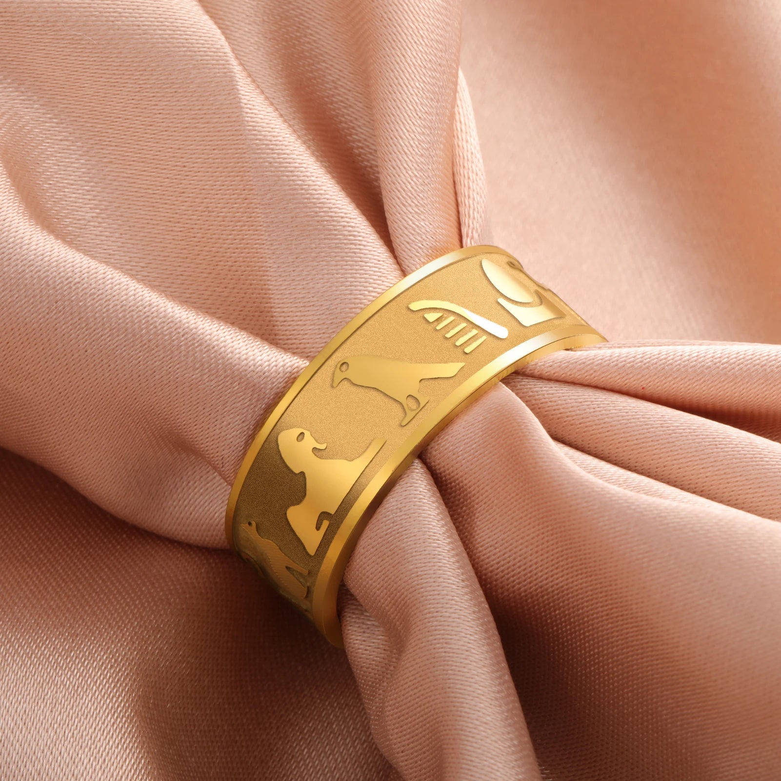 LIKGREAT Ancient Egyptian Symbol Carved Ring Stainless Steel Ankh Cross Anubis Eye of Horus Jewelry Birthday Gift for Men Women